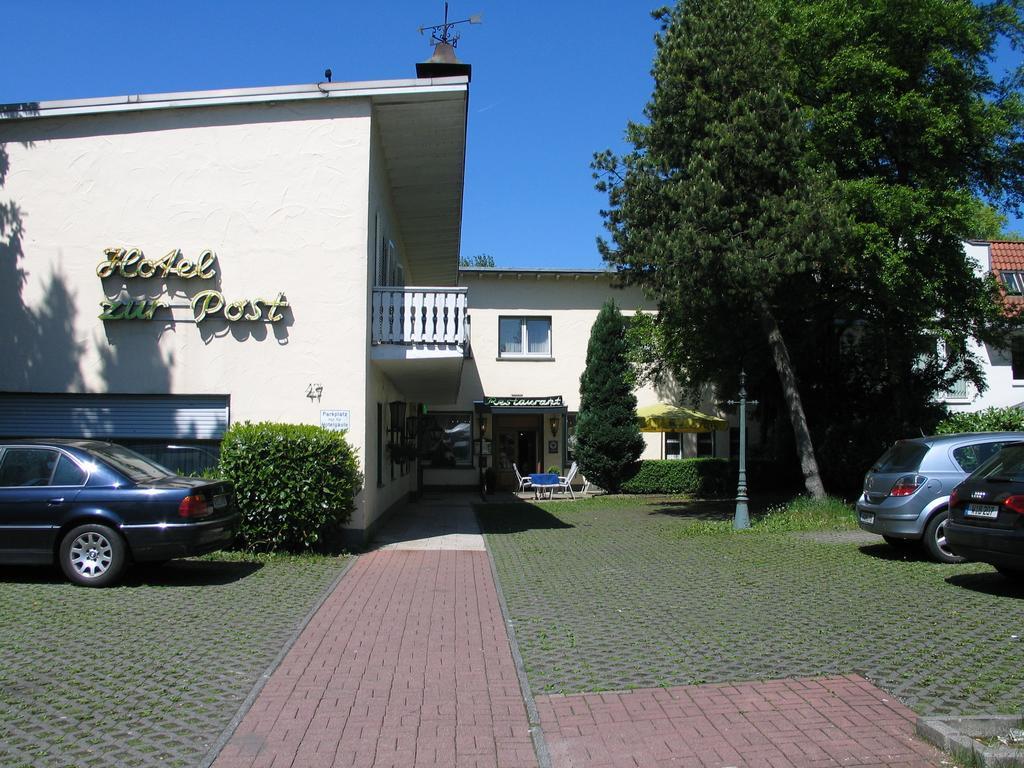 Hotel Restaurant Zur Post Вупертал Екстериор снимка